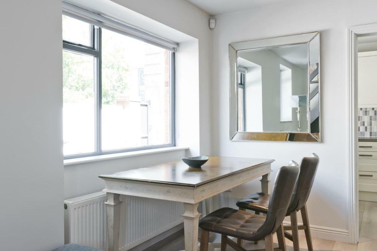 The Edge Suite - Hiphipstay Dublin Exterior photo