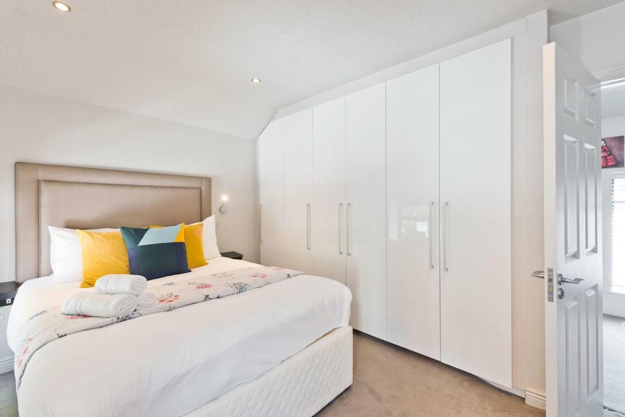 The Edge Suite - Hiphipstay Dublin Exterior photo