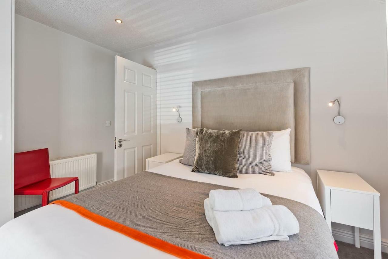 The Edge Suite - Hiphipstay Dublin Exterior photo
